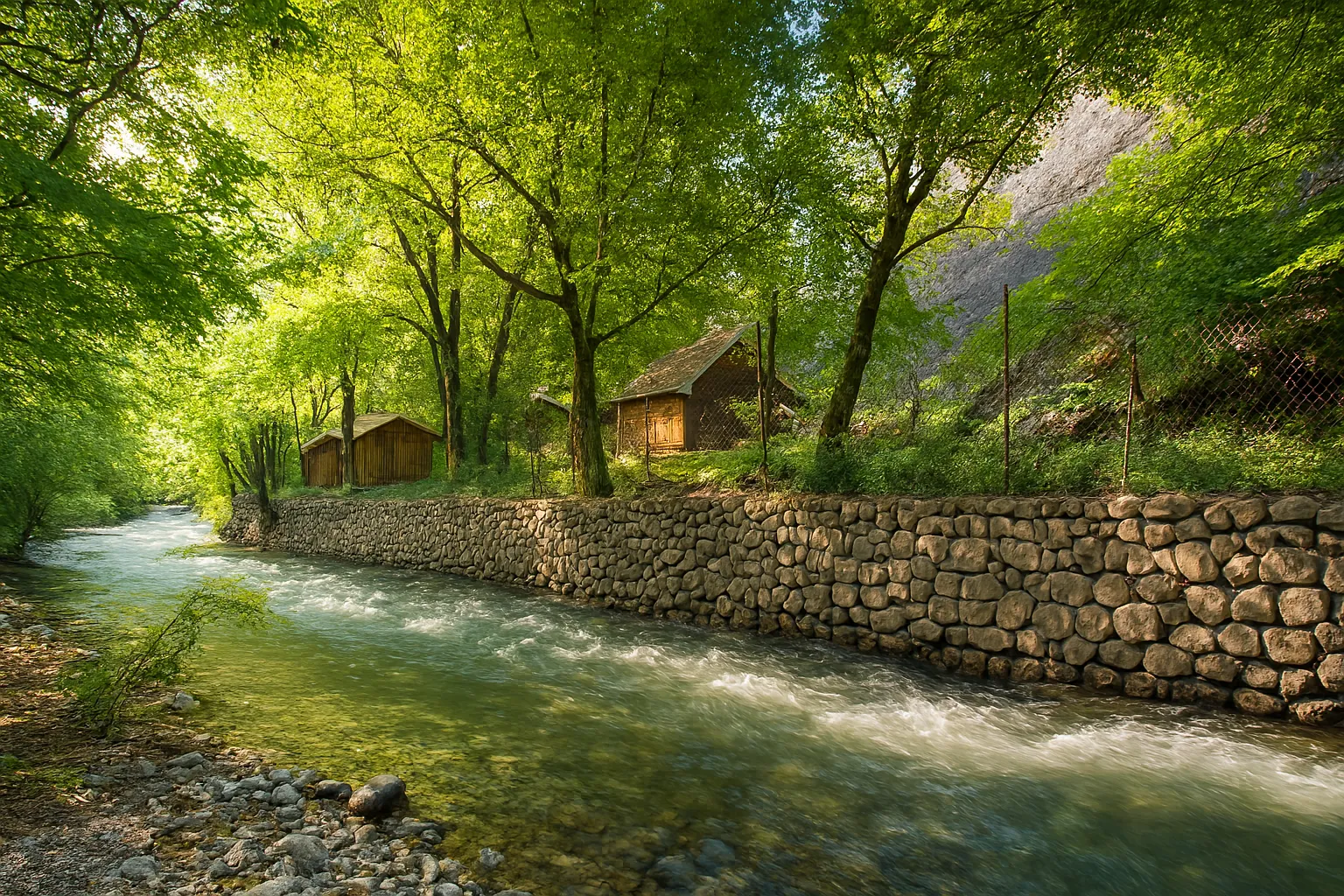 آب بازی سیبان دره