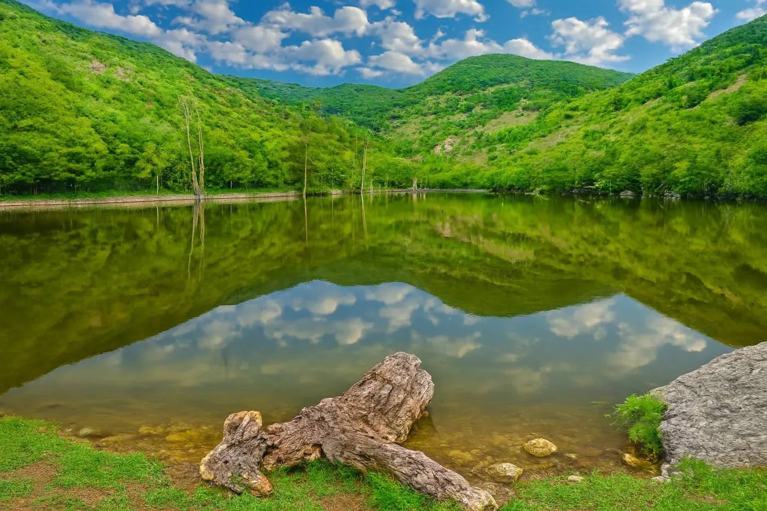 پیمایش دریاچه شورمست