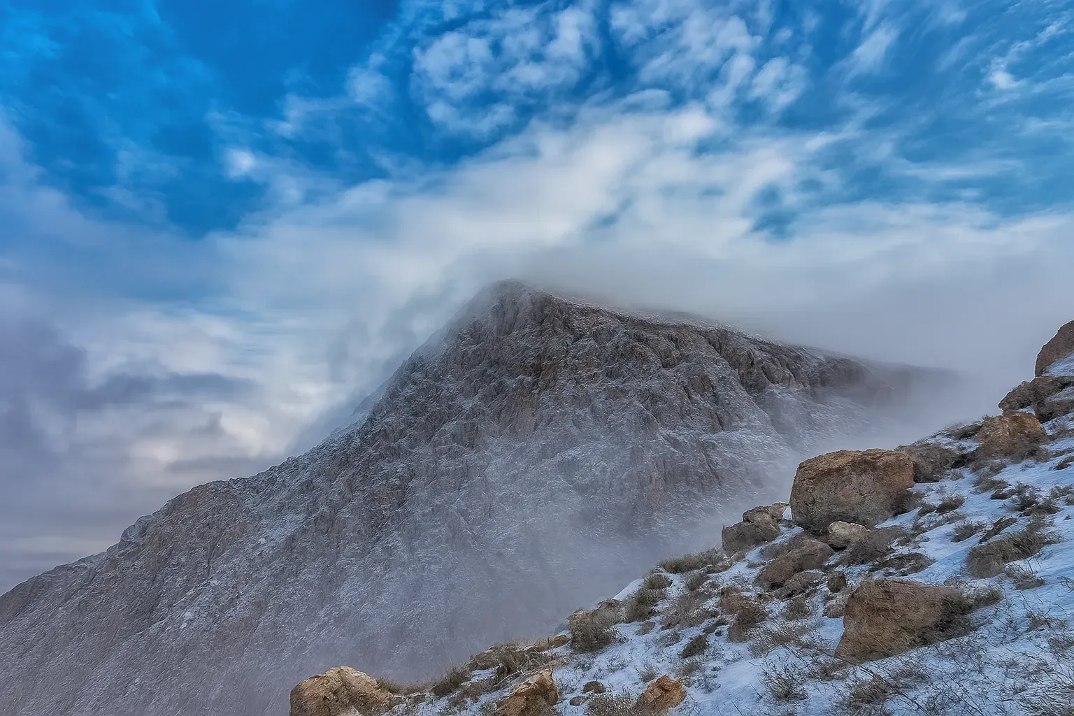 صعود قله کرکس