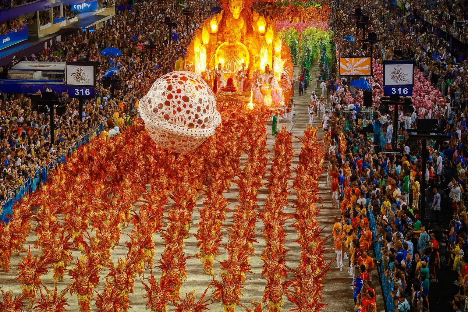 کارناوال ریو و آمازون